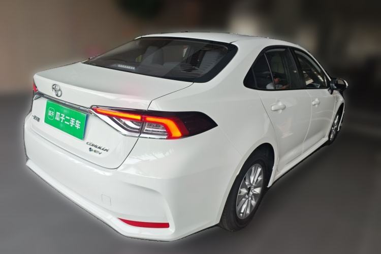 Used Toyota Corolla 2024 1.8L Smart Electric Hybrid Dual-Engine Pioneer Edition Rear Right 45 Deg