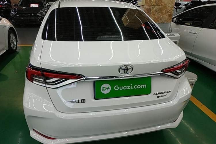Used Toyota Corolla 2024 1.8L Smart Electric Hybrid Dual-Engine Elite Edition Rear