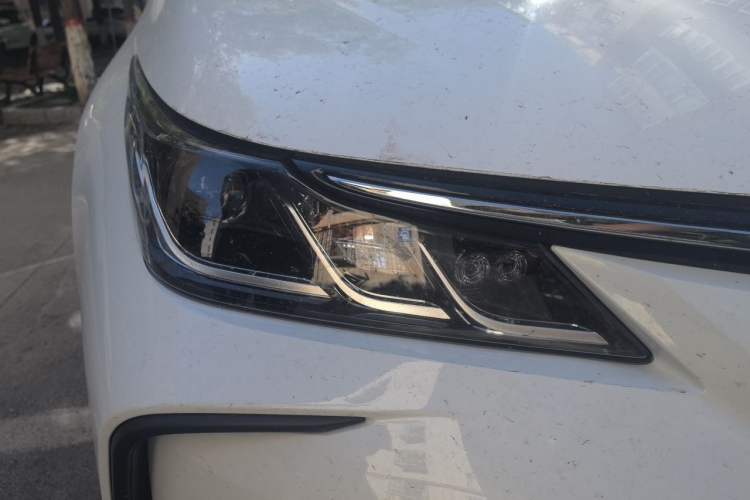 Used Toyota Corolla 2024 1.5L Pioneer Edition Right Front Headlight