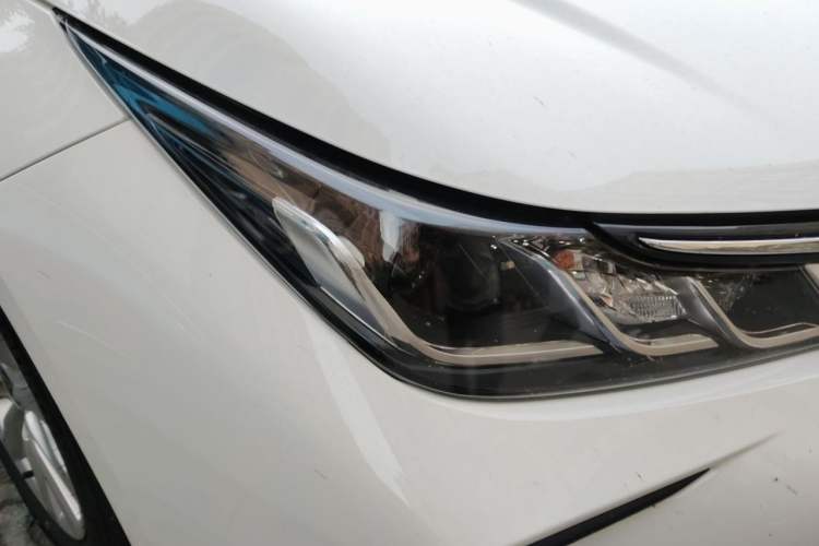 Used Toyota Corolla 2024 1.2T Elite Edition Right Front Headlight