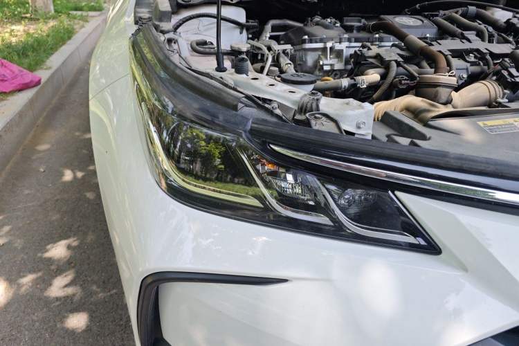 Used Toyota Corolla 2024 1.8L Smart Electric Hybrid Dual-Engine Pioneer Edition Right Front Headlight