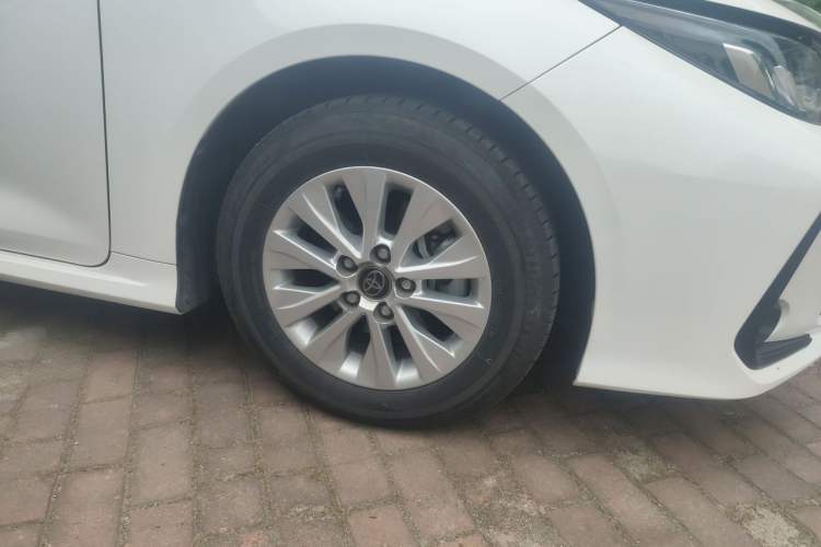 Used Toyota Corolla 2024 1.5L Pioneer Edition Right Front Wheel Hub
