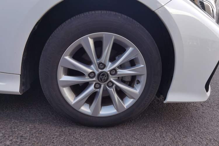 Used Toyota Corolla 2024 1.8L Smart Electric Hybrid Dual-Engine Elite Edition Right Front Wheel Hub