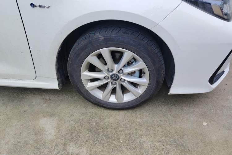 Used Toyota Corolla 2024 1.8L Smart Electric Hybrid Dual-Engine Elite Edition Right Front Wheel Hub