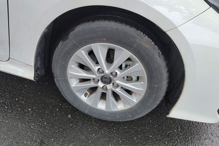Used Toyota Corolla 2024 1.8L Smart Electric Hybrid Dual-Engine Pioneer Edition Right Front Wheel Hub