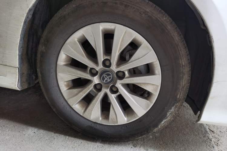 Used Toyota Corolla 2024 1.8L Smart Electric Hybrid Dual-Engine Pioneer Edition Right Front Wheel Hub