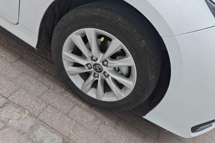 Used Toyota Corolla 2024 1.8L Smart Electric Hybrid Dual-Engine Elite Edition Right Front Wheel Hub