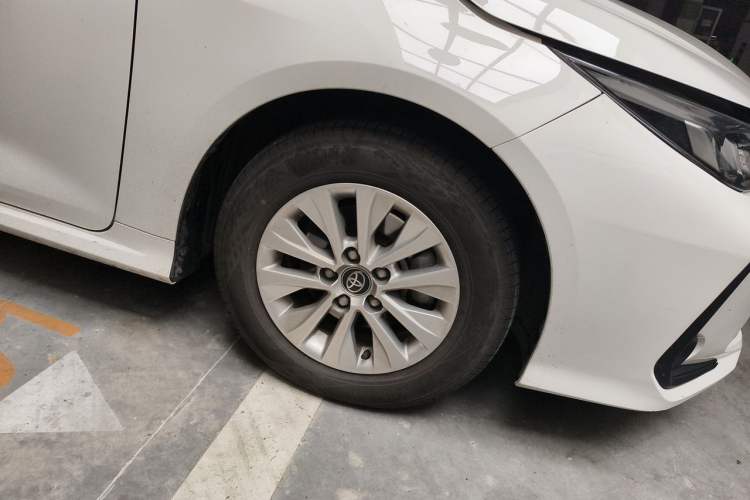 Used Toyota Corolla 2024 1.5L Pioneer Edition Right Front Wheel Hub