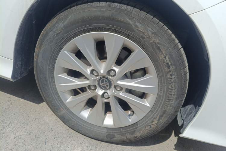 Used Toyota Corolla 2024 1.8L Smart Electric Hybrid Dual-Engine Pioneer Edition Right Front Wheel Hub