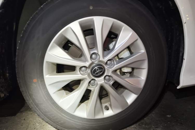 Used Toyota Corolla 2024 1.2T Pioneer Edition Right Front Wheel Hub