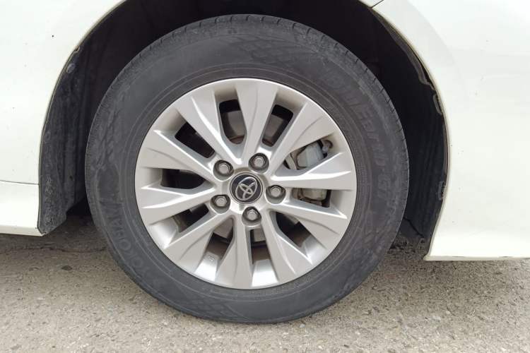 Used Toyota Corolla 2024 1.8L Smart Electric Hybrid Dual-Engine Pioneer Edition Right Front Wheel Hub
