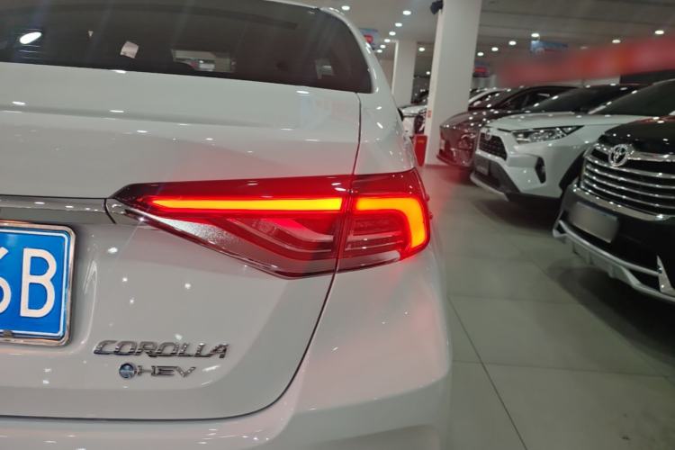 Used Toyota Corolla 2024 1.8L Smart Electric Hybrid Dual-Engine Pioneer Edition Right Rear Taillight