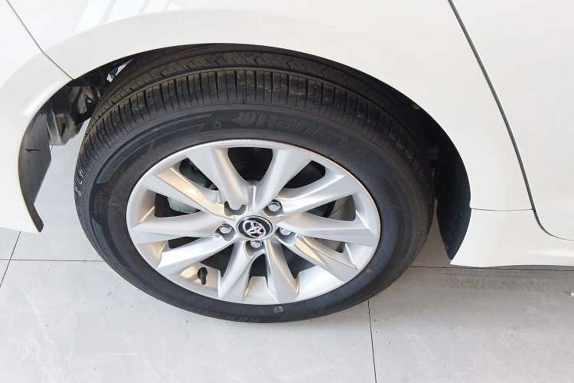 Used Toyota Corolla 2024 1.2T Elite Edition Right Rear Wheel Hub