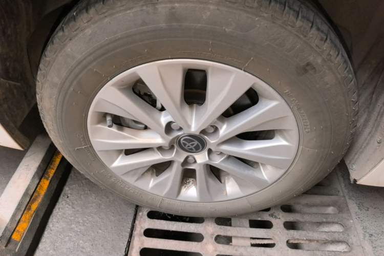 Used Toyota Corolla 2024 1.2T Pioneer Edition Right Rear Wheel Hub