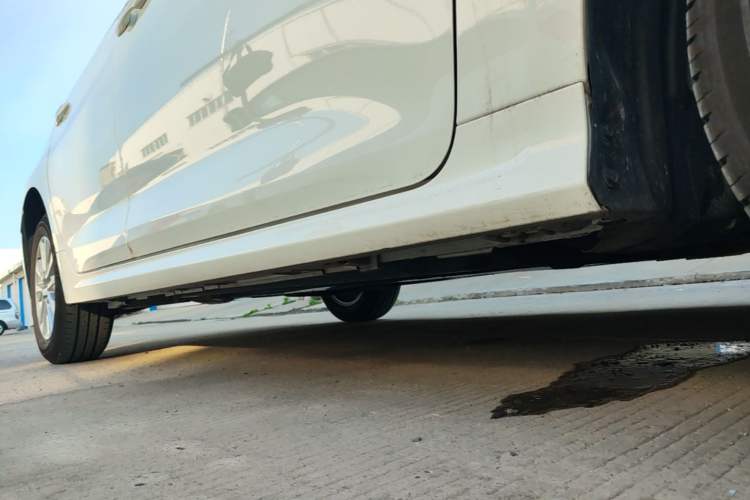 Used Toyota Corolla 2024 1.2T Pioneer Edition Right Side Sill