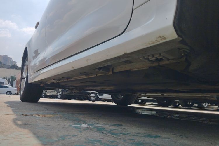 Used Toyota Corolla 2024 1.2T Elite Edition Right Side Sill