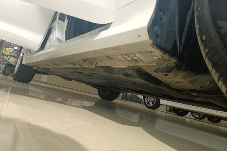 Used Toyota Corolla 2024 1.2T Elite Edition Right Side Sill