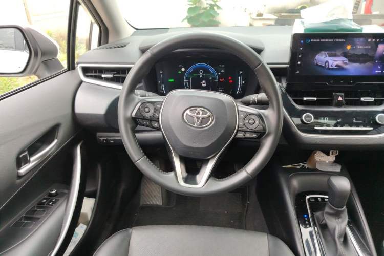 Used Toyota Corolla 2024 1.8L Smart Electric Hybrid Dual-Engine Elite Edition Steering Wheel