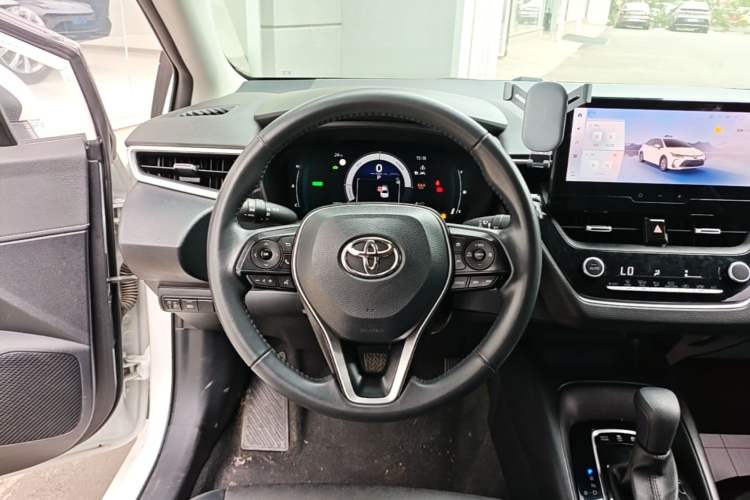 Used Toyota Corolla 2024 1.8L Smart Electric Hybrid Dual-Engine Elite Edition Steering Wheel