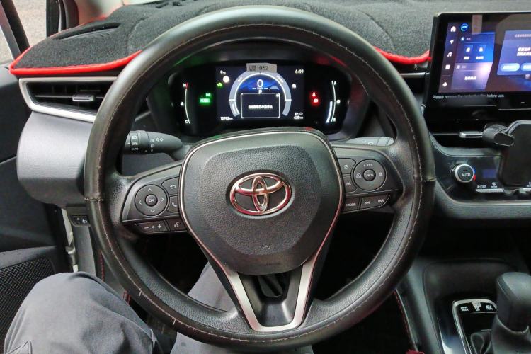 Used Toyota Corolla 2024 1.8L Smart Electric Hybrid Dual-Engine Elite Edition Steering Wheel