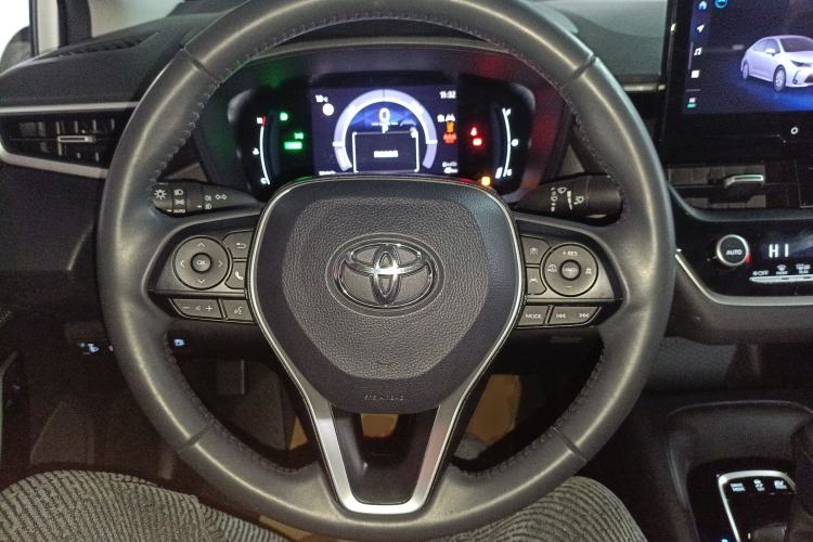Used Toyota Corolla 2024 1.8L Smart Electric Hybrid Dual-Engine Elite Edition Steering Wheel