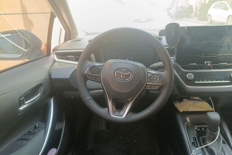 Used Toyota Corolla 2024 1.8L Smart Electric Hybrid Dual-Engine Pioneer Edition Steering Wheel