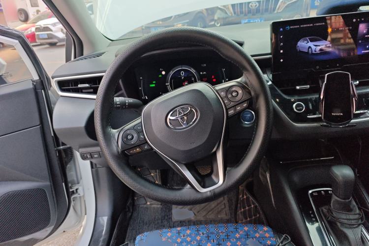 Used Toyota Corolla 2024 1.8L Smart Electric Hybrid Dual-Engine Elite Edition Steering Wheel
