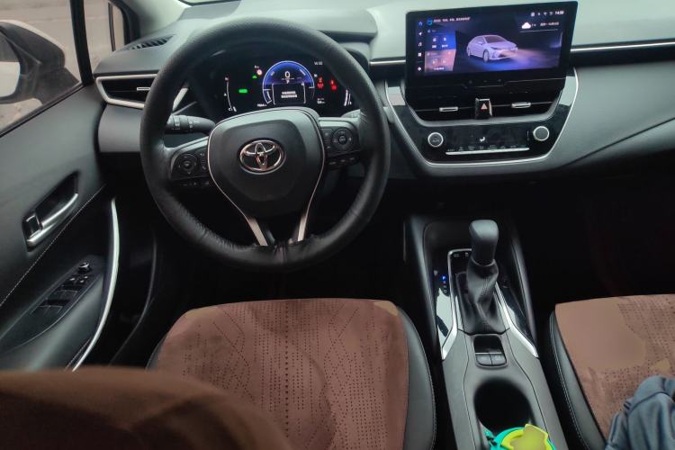 Used Toyota Corolla 2024 1.8L Smart Electric Hybrid Dual-Engine Elite Edition Steering Wheel