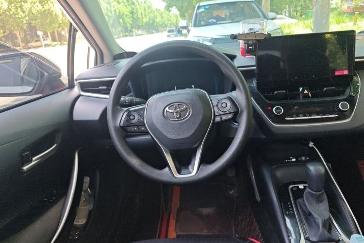 Used Toyota Corolla 2024 1.8L Smart Electric Hybrid Dual-Engine Pioneer Edition Steering Wheel
