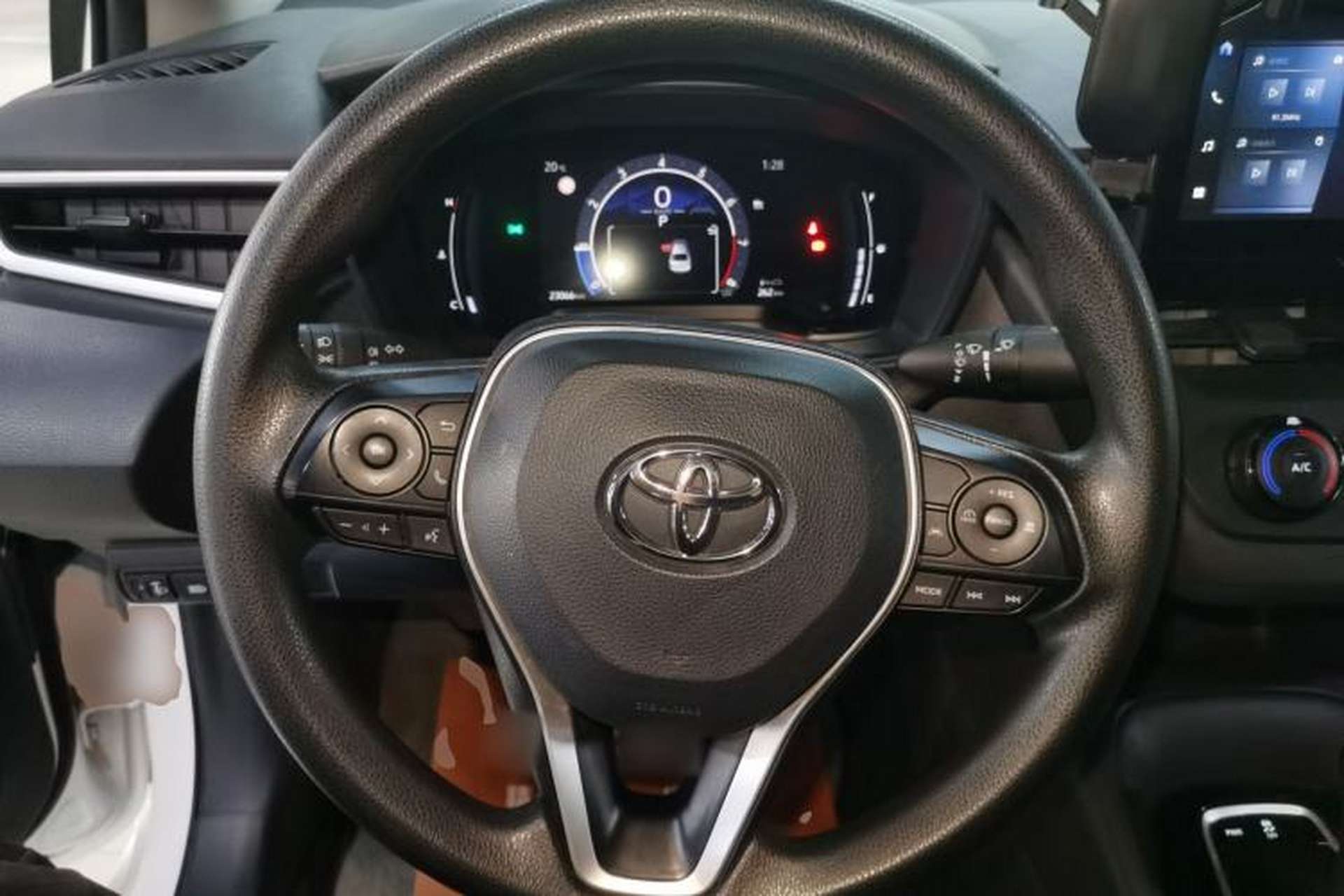 Used Toyota Corolla 2024 1.5L Pioneer Edition Steering Wheel