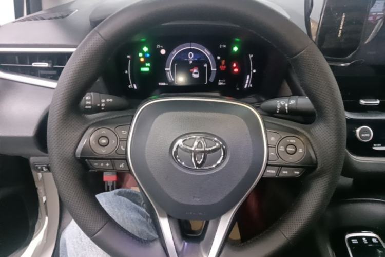 Used Toyota Corolla 2024 1.8L Smart Electric Hybrid Dual-Engine Elite Edition Steering Wheel