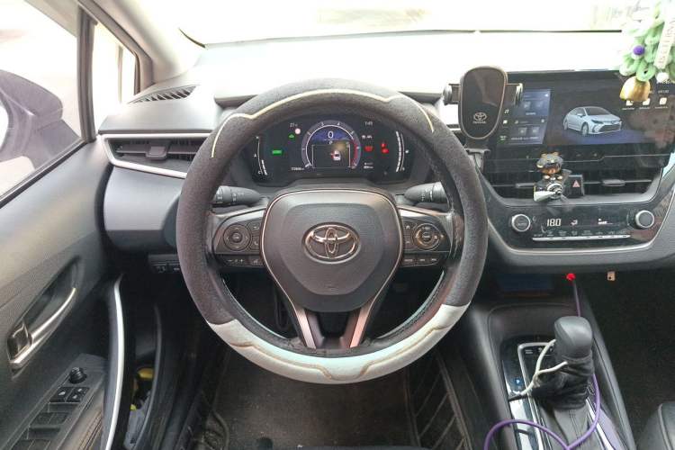 Used Toyota Corolla 2024 1.8L Smart Electric Hybrid Dual-Engine Pioneer Edition Steering Wheel