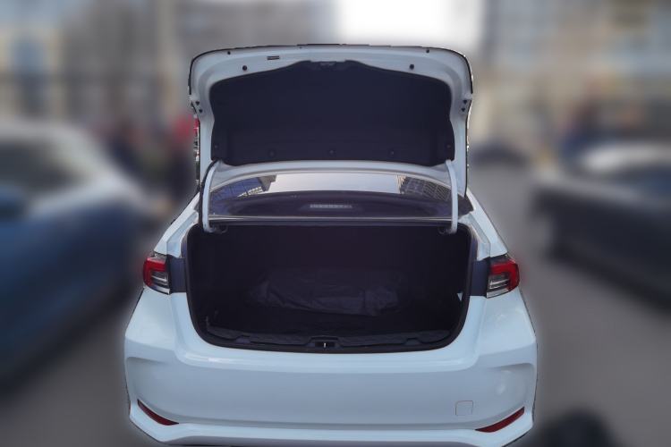 Used Toyota Corolla 2024 1.8L Smart Electric Hybrid Dual-Engine Elite Edition Trunk