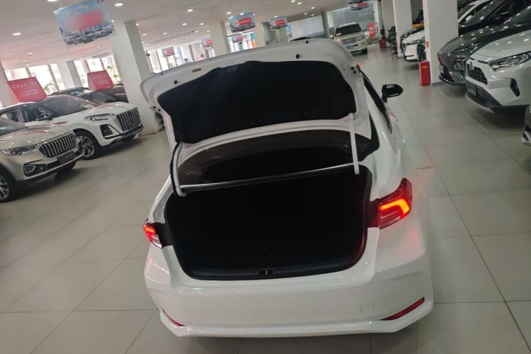 Used Toyota Corolla 2024 1.8L Smart Electric Hybrid Dual-Engine Pioneer Edition Trunk