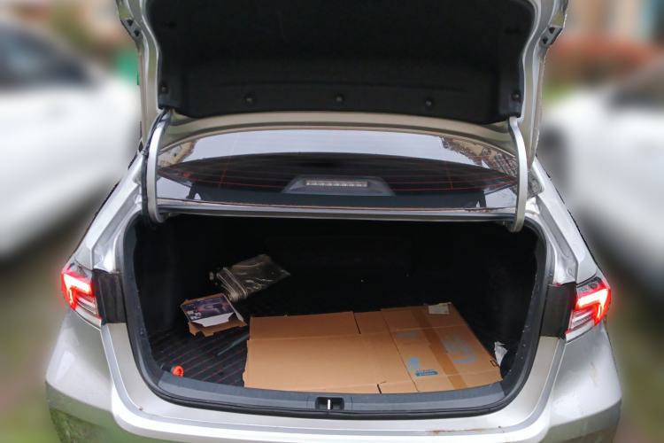 Used Toyota Corolla 2024 1.8L Smart Electric Hybrid Dual-Engine Elite Edition Trunk