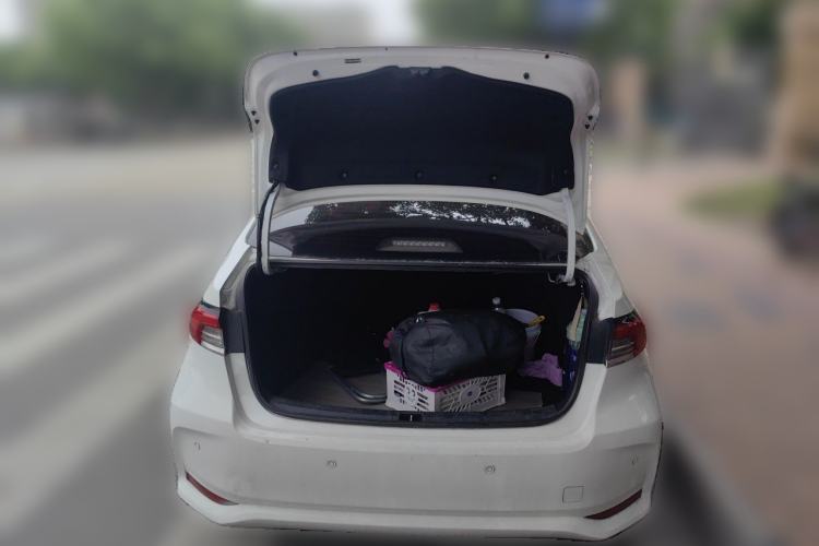 Used Toyota Corolla 2024 1.8L Smart Electric Hybrid Dual-Engine Elite Edition Trunk