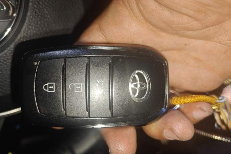 Used Toyota Corolla 2024 1.8L Smart Electric Hybrid Dual-Engine Elite Edition Vehicle Key