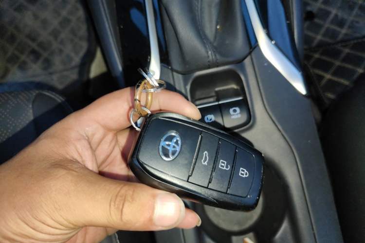 Used Toyota Corolla 2024 1.8L Smart Electric Hybrid Dual-Engine Elite Edition Vehicle Key