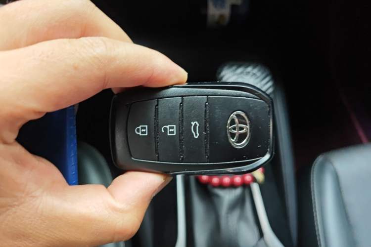 Used Toyota Corolla 2024 1.8L Smart Electric Hybrid Dual-Engine Elite Edition Vehicle Key