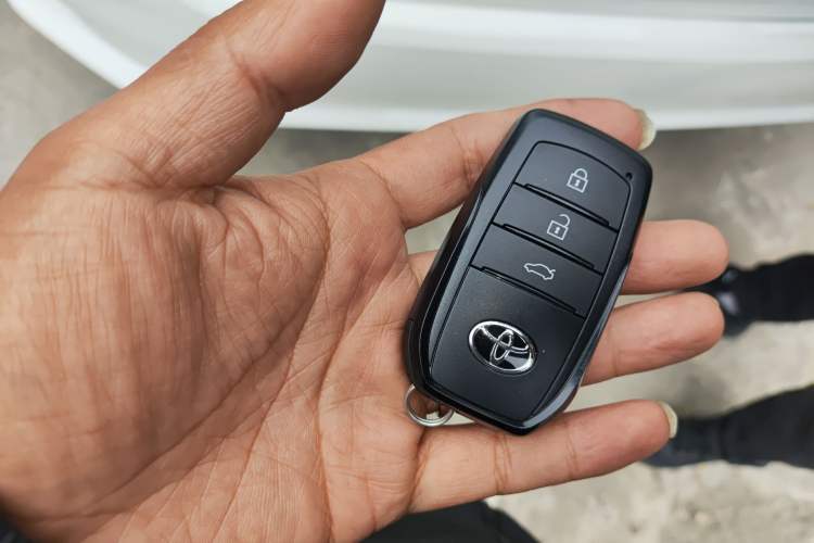 Used Toyota Corolla 2024 1.8L Smart Electric Hybrid Dual-Engine Elite Edition Vehicle Key