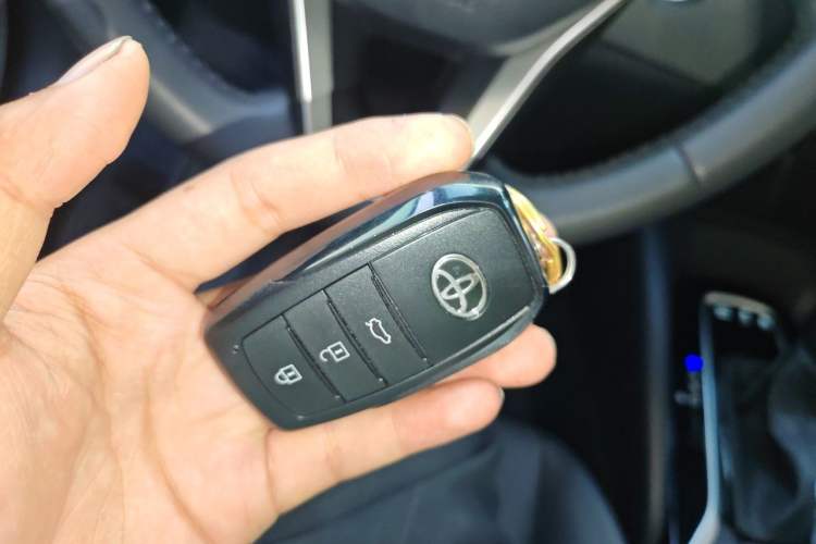 Used Toyota Corolla 2024 1.8L Smart Electric Hybrid Dual-Engine Elite Edition Vehicle Key