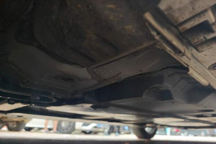 Used Toyota Corolla 2025 Model 1.8L Smart Electric Hybrid Dual-Engine Pioneer Edition Chassis Front Left