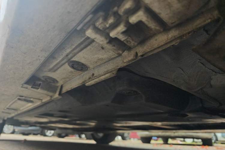 Used Toyota Corolla 2025 Model 1.8L Smart Electric Hybrid Dual-Engine Pioneer Edition Chassis Front Right