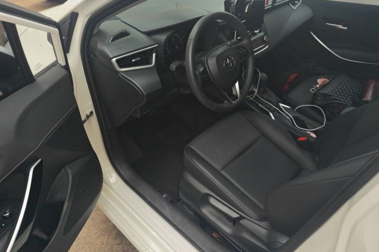 Used Toyota Corolla 2025 Model 1.8L Smart Electric Hybrid Dual-Engine Pioneer Edition Driver Seat