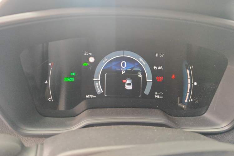 Used Toyota Corolla 2025 Model 1.8L Smart Electric Hybrid Dual-Engine Pioneer Edition Instrument Cluster