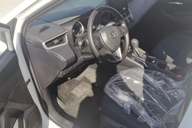 Used Toyota Corolla 2025 Model 1.2T Pioneer Edition Interior 3