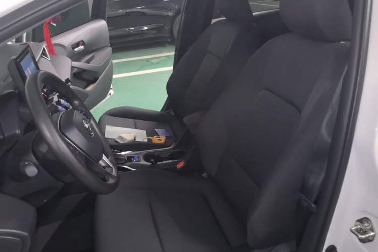 Used Toyota Corolla 2025 Model 1.2T Pioneer Edition Left Front Seat