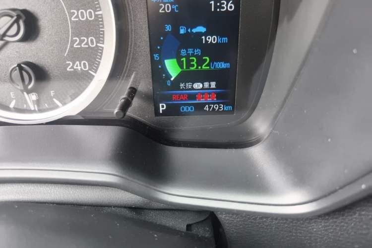 Used Toyota Corolla 2025 Model 1.2T Elite Edition Odometer Close Up