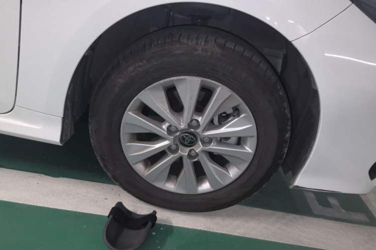 Used Toyota Corolla 2025 Model 1.2T Pioneer Edition Right Front Wheel Hub