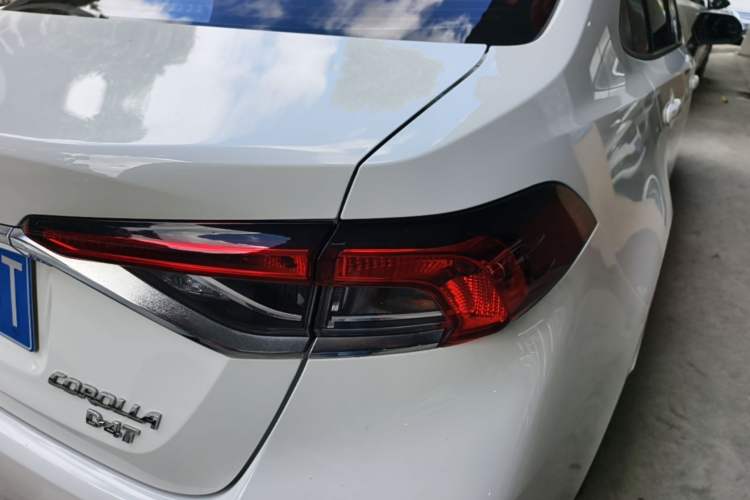 Used Toyota Corolla 2025 Model 1.2T Elite Edition Right Rear Taillight